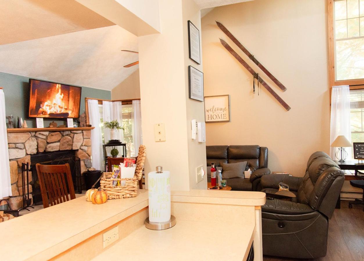 Camelback Private Home Located Behind Waterpark & Ski Lift Tannersville Eksteriør billede